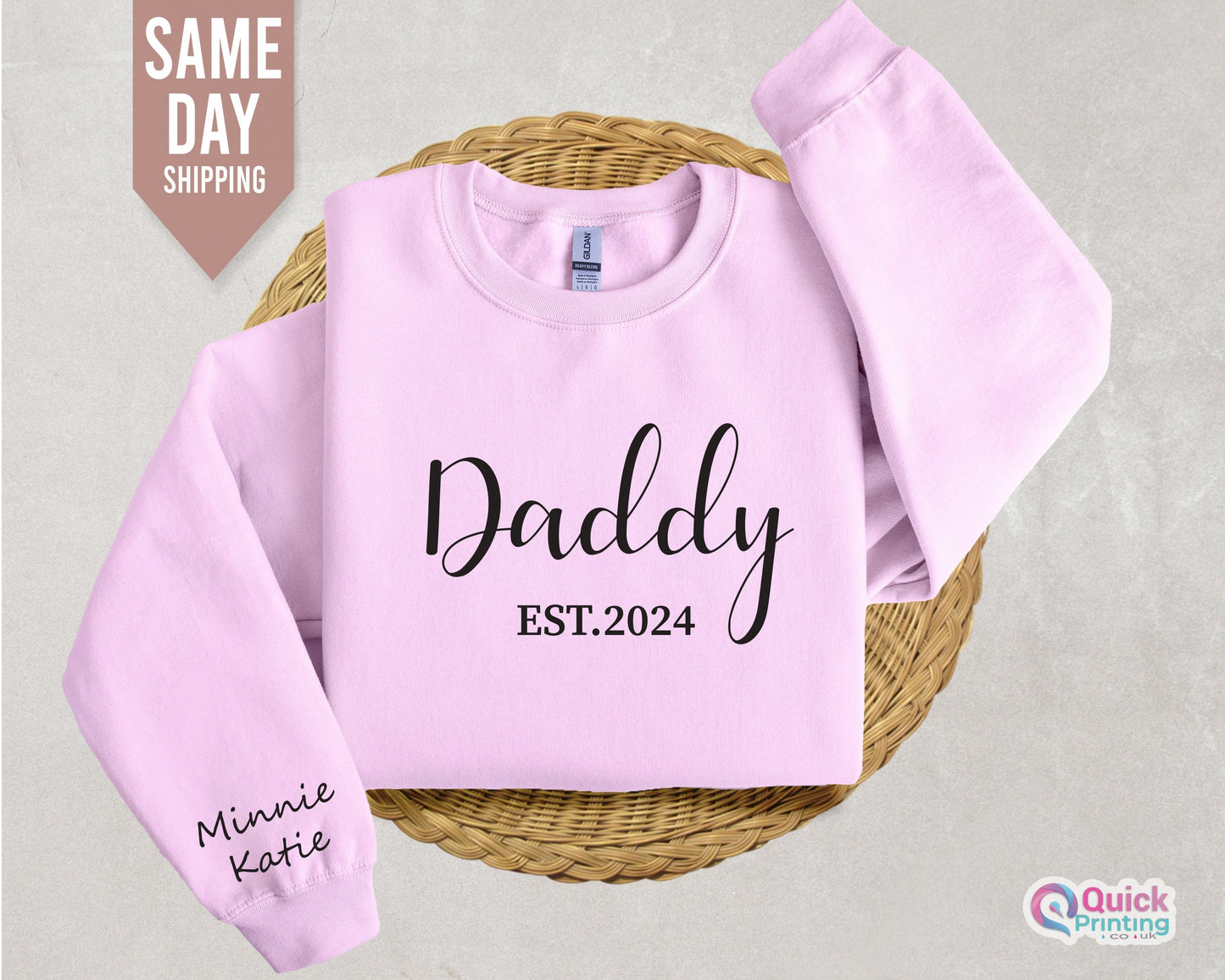 Personalized Daddy Sweatshirt, Custom Daddy Sweatshirt with  Name on Sleeve, Dad Jumper, Christmas Gift for Dad, Dad To Be Gifts 2024