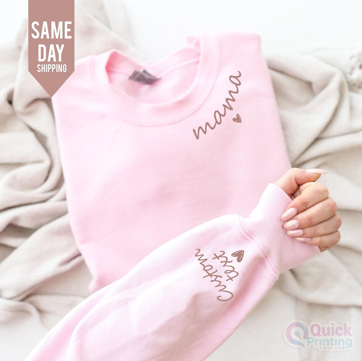 Personalized Mama Sweatshirt: Custom Name Sleeve, Soft Cotton Blend