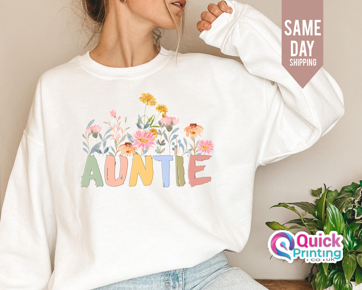 Auntie Floral Sweatshirt: Personalized Aunt Gift