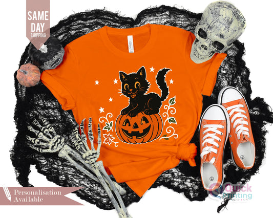 Vintage Halloween Cat T-Shirt: Spooky Season Pumpkin Tee